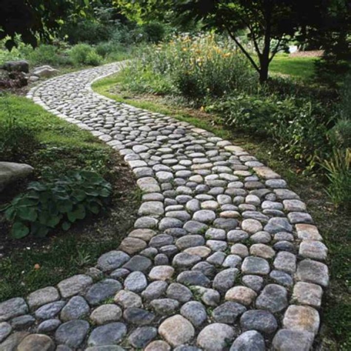Turning stone to cobblestone